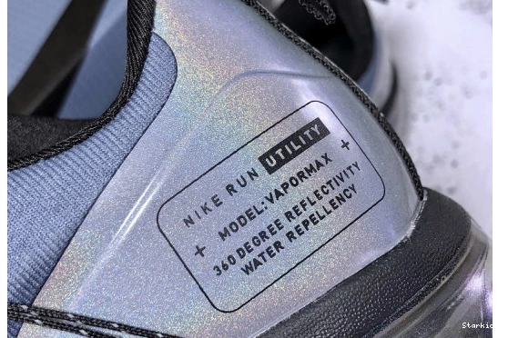 AQ8810-400 RUN UTILITY BLUE DUSK VAPORMAX AIR 1009
